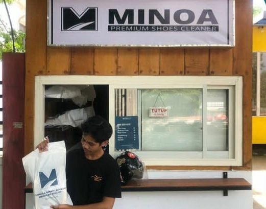 Berawal Hobi Sneakers, Pria di Kendari Ciptakan Produk Pembersih Sepatu