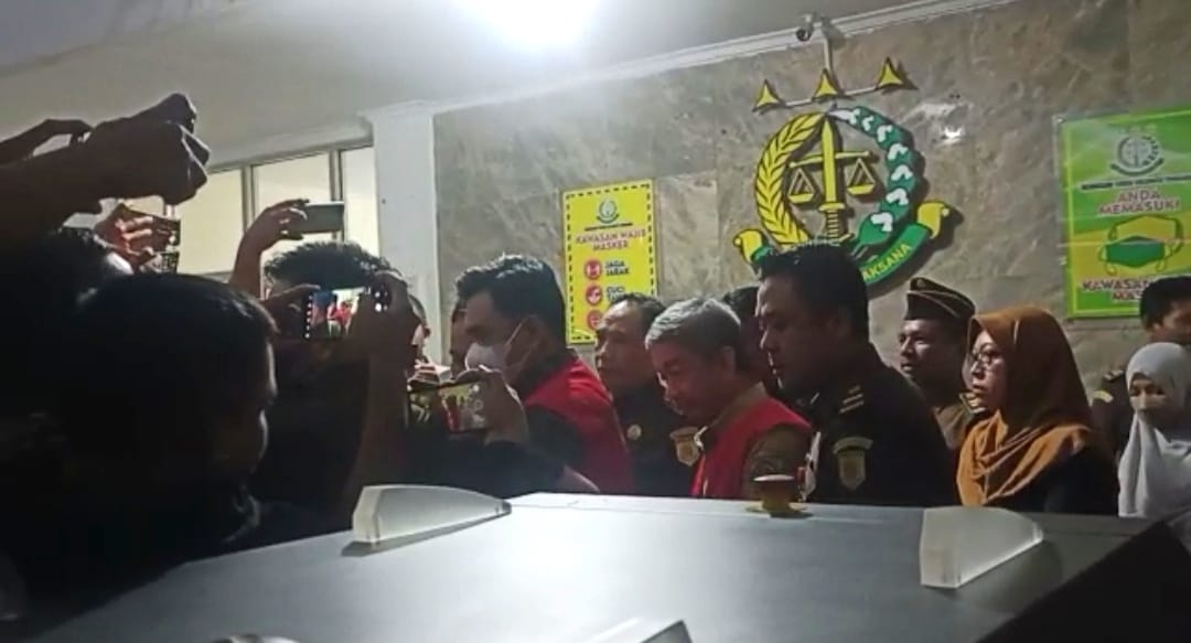 Identitas SM Rekan Sekda Kota Kendari Terbongkar, Perannya Penting di Kasus Suap Alfamidi