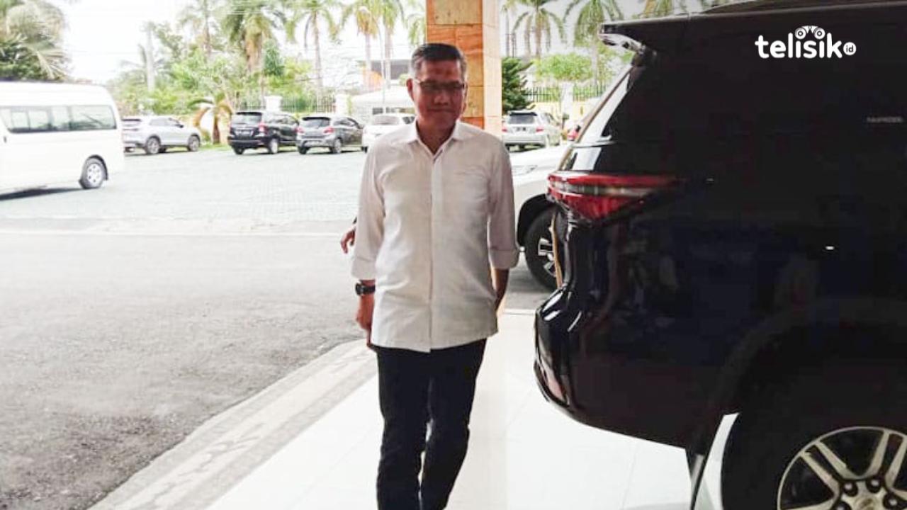 Jawaban Singkat Eks Wali Kota Kendari Sulkarnain Usai Diperiksa Kejati Tahap Satu