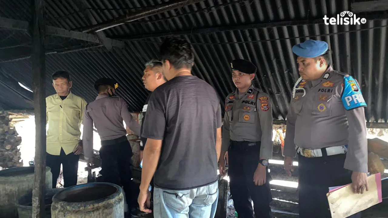Polres Muna Amankan 1,6 Ton Arak di Muna Barat