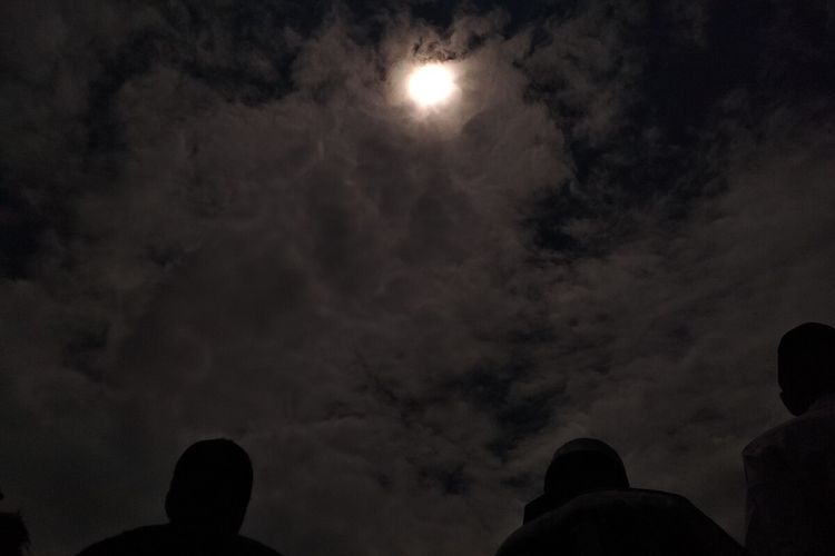 Gerhana Matahari Hibrida Hari Ini Bisa Dilihat di Wilayah Sulawesi Tenggara Jam Segini