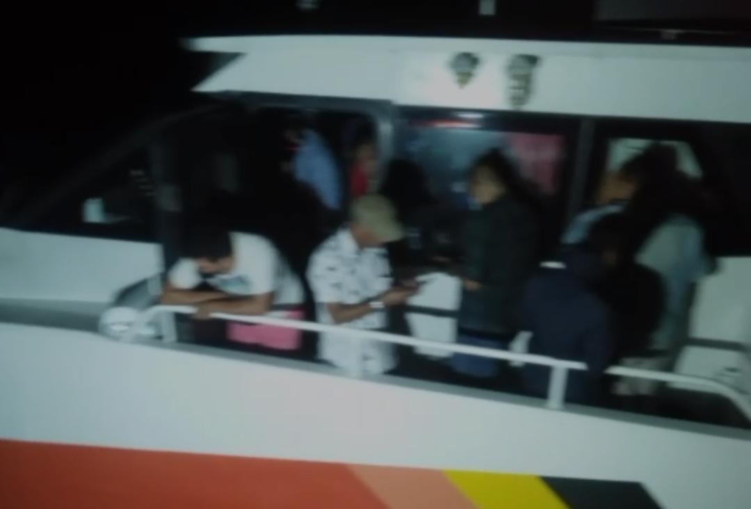 Kapal Prisilia 88 Rute Raha-Kendari Mati Mesin, Ratusan Penumpang Terapung di Laut