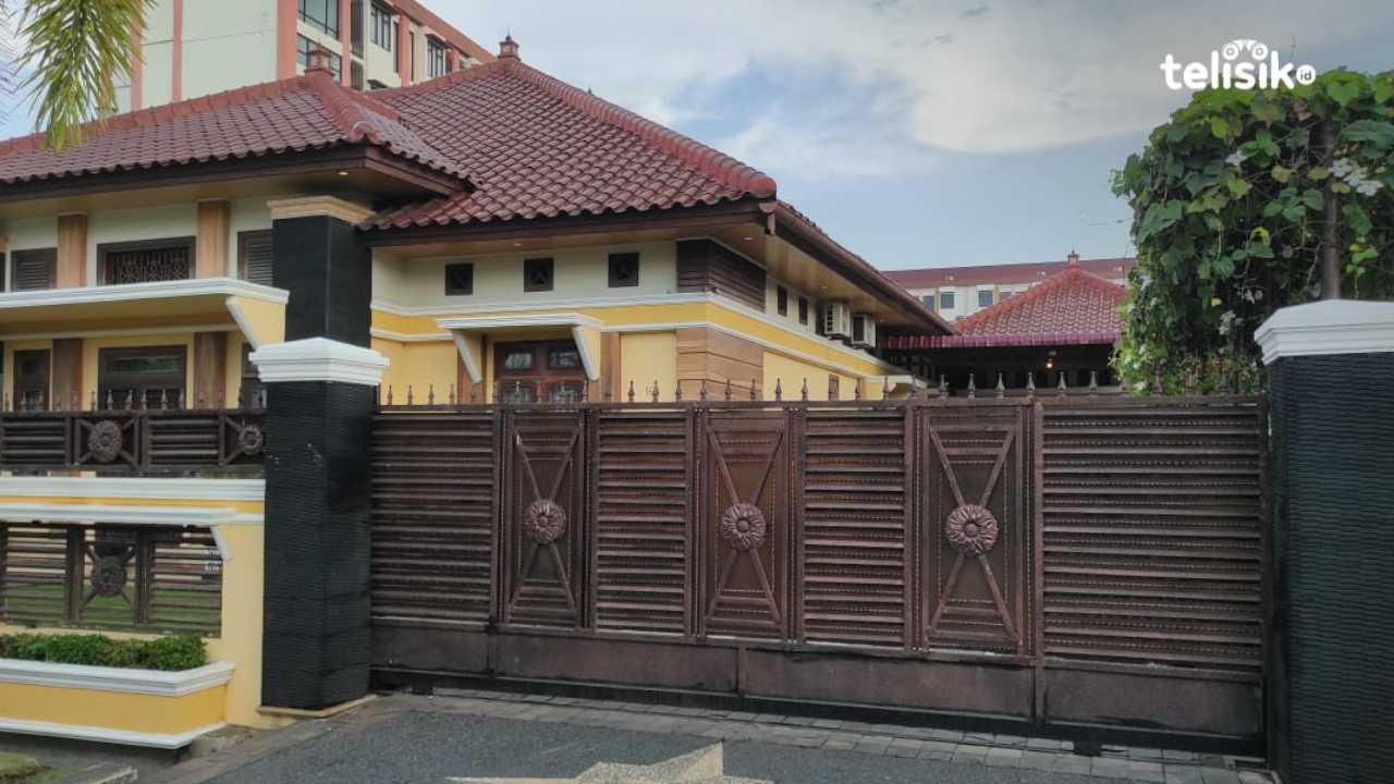 Polisi Geledah Rumah Mewah Milik AKBP Achiruddin Hasibuan Terkait Senjata Api