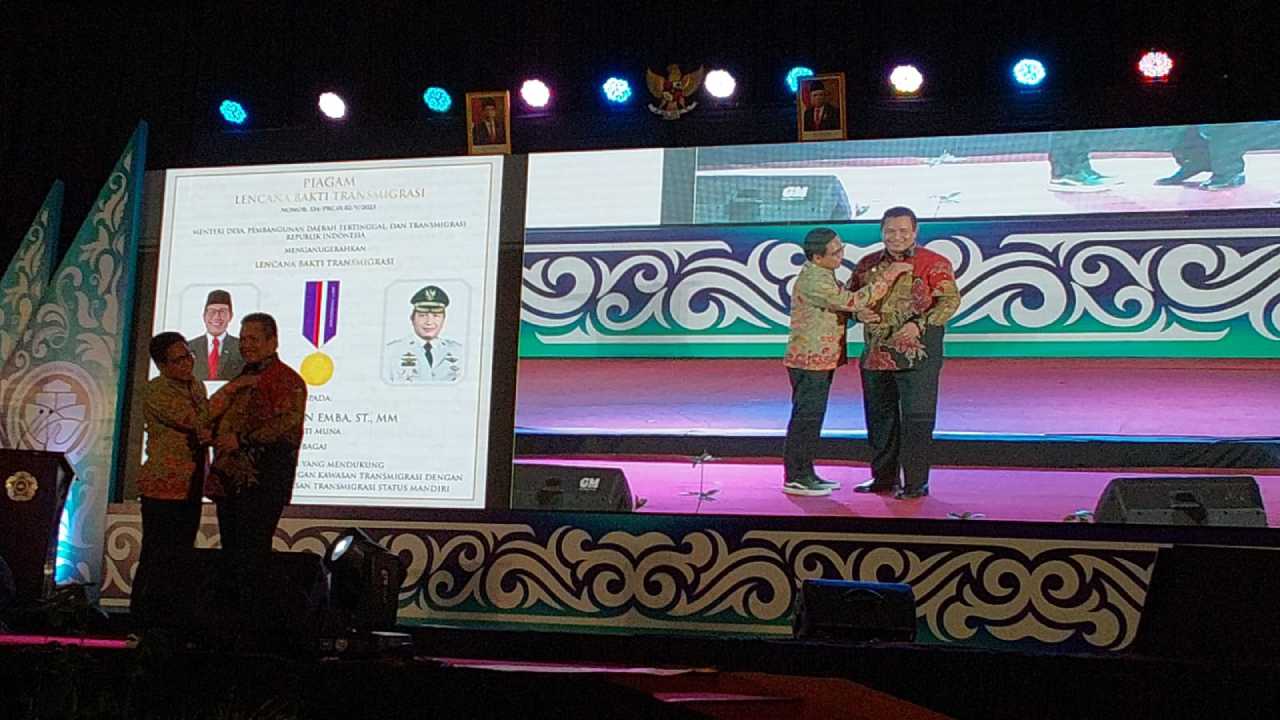 Kawasan Transmigrasi Mutiara Berstatus Mandiri, Mendes PDTT Ganjar Rusman Penghargaan