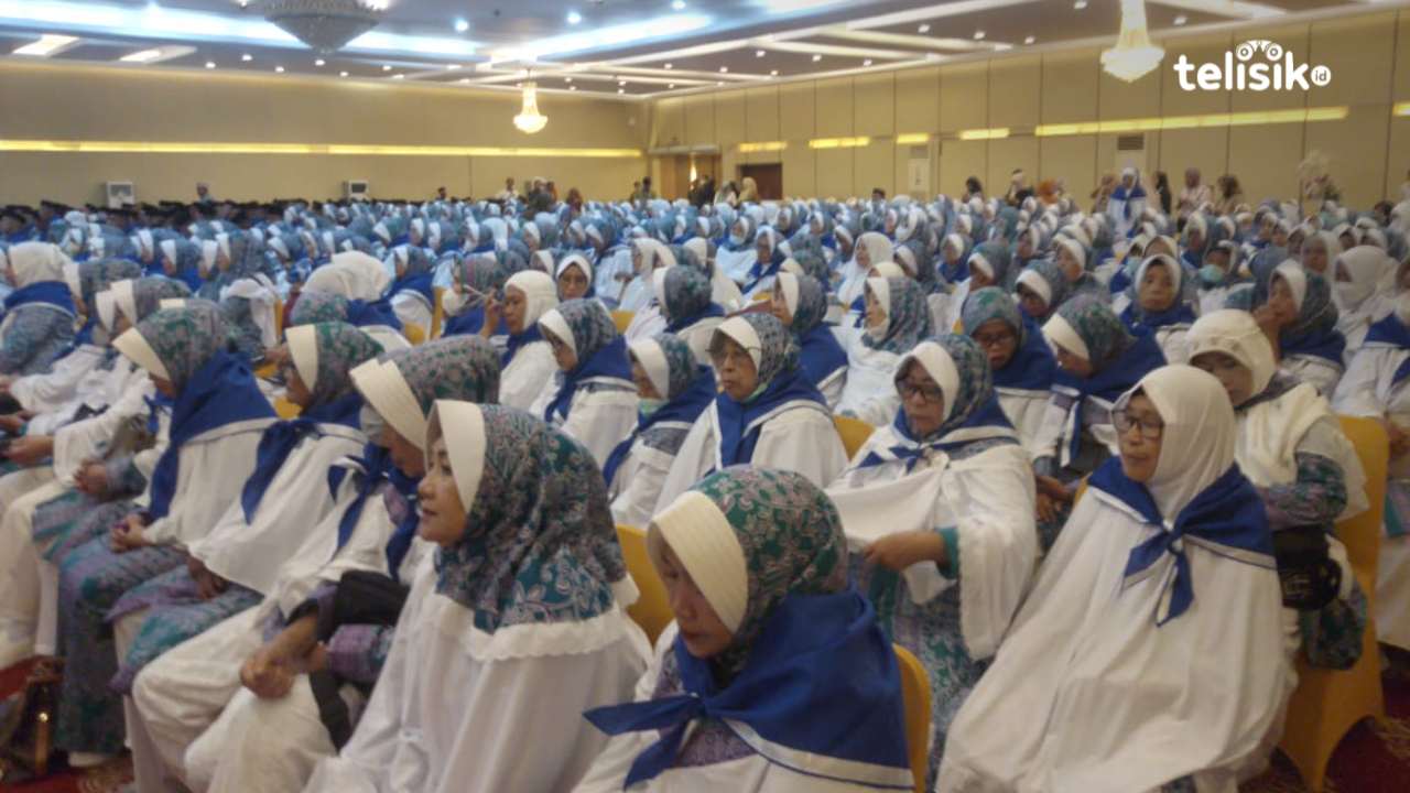 Pemkot Kendari Lepas 574 Calon Jemaah Haji