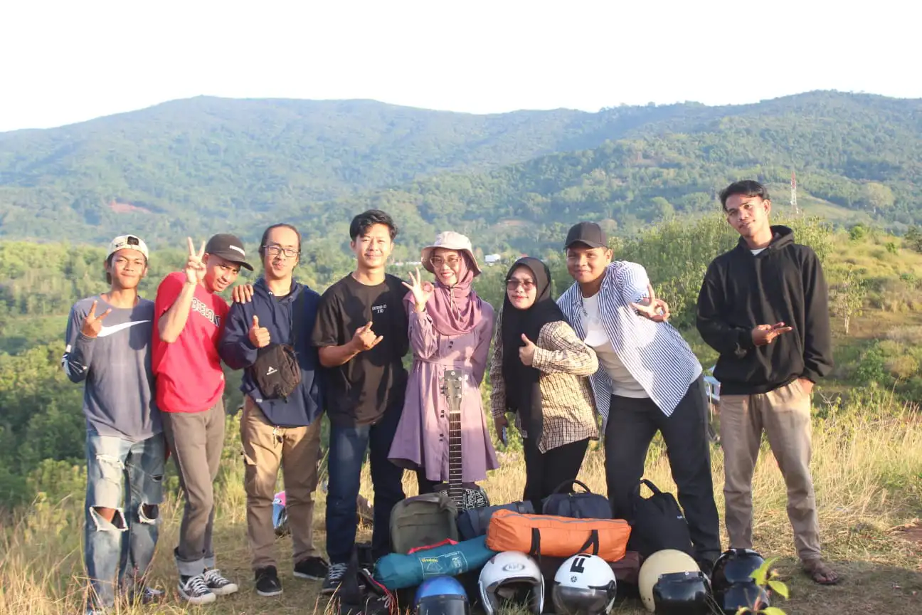 Pesona Puncak Langkapa yang Tersembunyi, Nikmati Keindahan Bombana dari Ketinggian