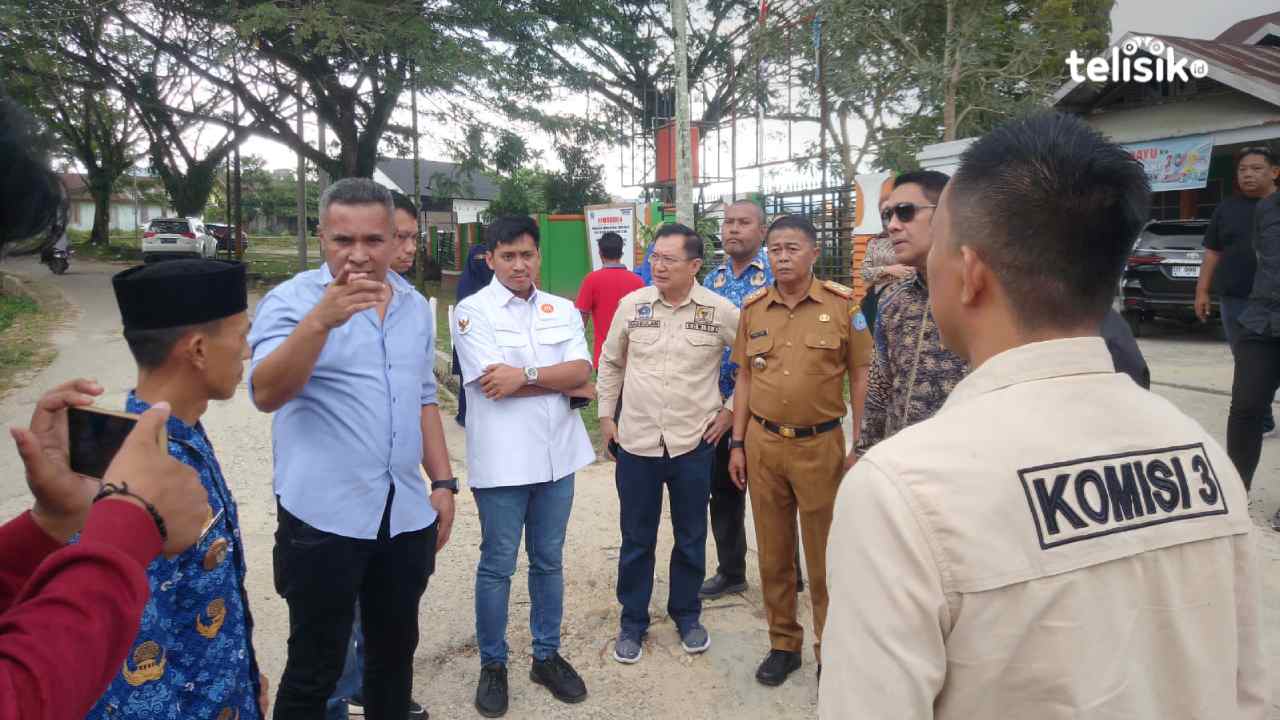 Warga Keluhkan Jalan Rusak di Kelurahan Anawai, DPRD Kota Kendari Anggarkan Rp1,1 M