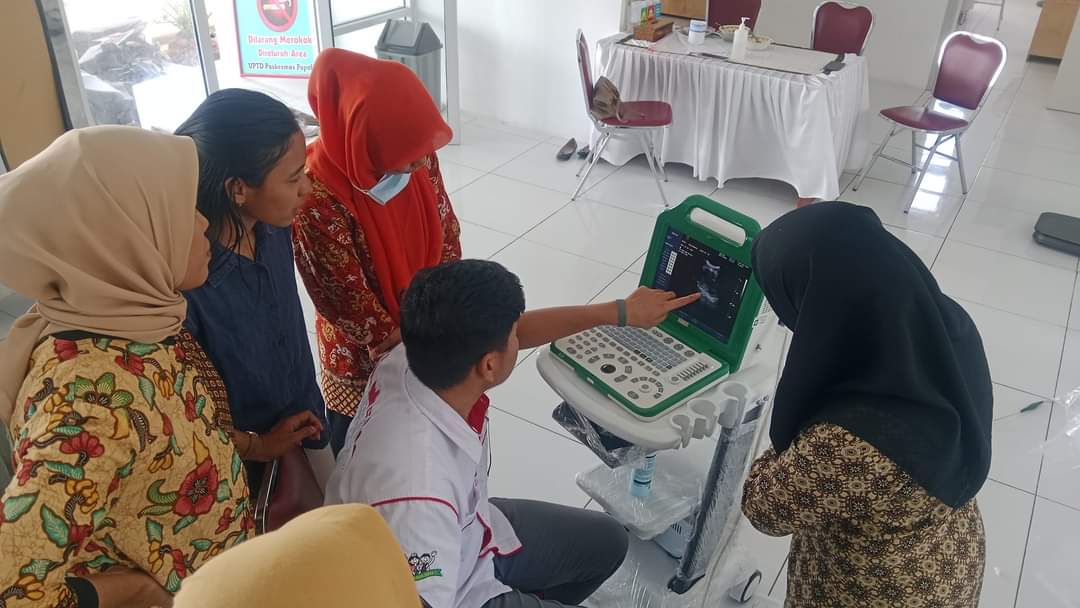 Alat USG Kini Tersedia, Warga di Pulau Binongko Wakatobi Tak Perlu Merogoh Kocek Jutaan Rupiah