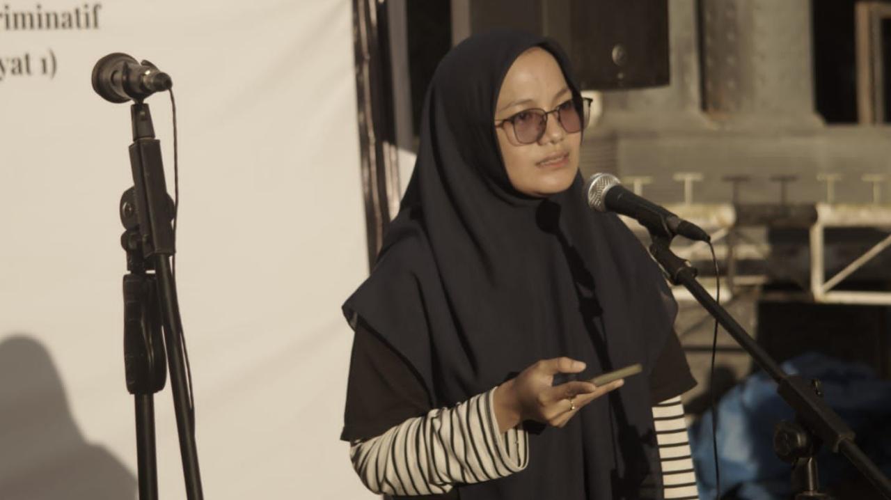 Dari Desa Kecil di Pulau Buton, Caleg Milenial Ini Punya Mimpi Kembangkan Budaya Lokal