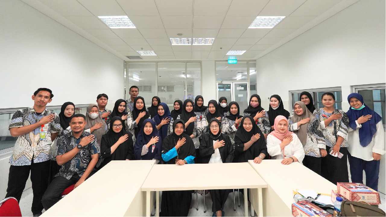 Punya Mutu Tinggi, Stikes Pelita Ibu Beri Keuntungan Mahasiswa Magang di Sini