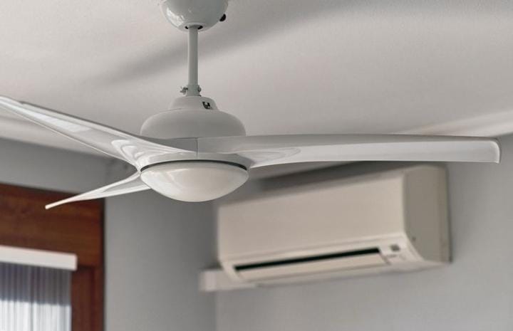 Pakai AC atau Kipas Angin, Mana yang Baik Bagi Kesehatan?