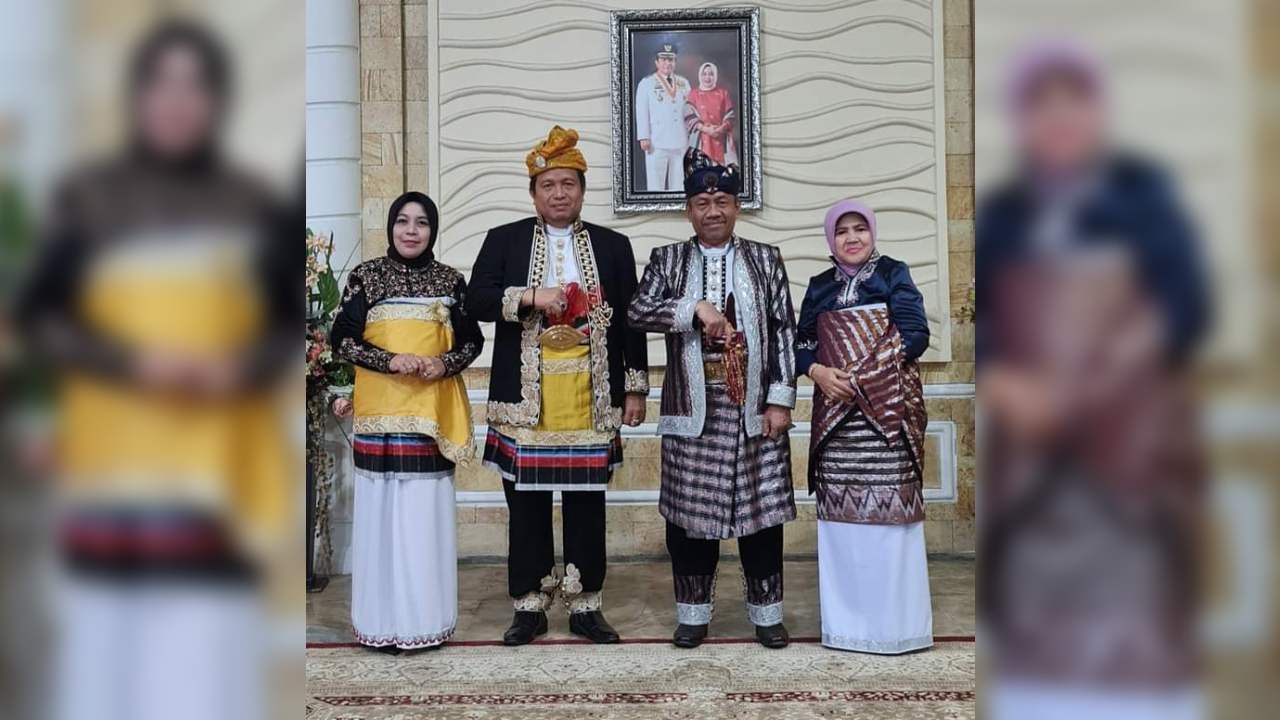 Pesan Wabup ke Bupati Muna, Harus Tegar Hadapi Cobaan, Bukan Mencuri Uang Rakyat