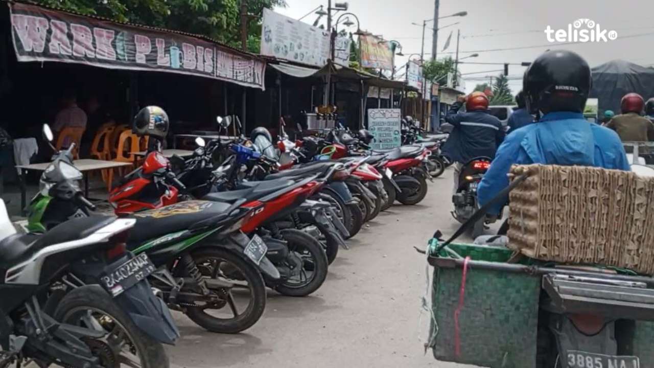 PKL Aktivitas di Atas Trotoar Dinilai Meresahkan, Camat Tanjung Morawa Deli Serdang: Sejak Saya Kecil Sudah Ada