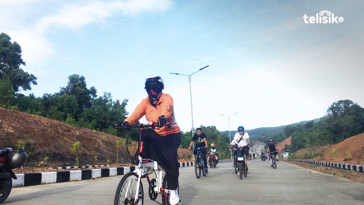 Toronipa Fun Bike Digelar, Ratusan Pesepeda Penuhi Jalan Wisata Kendari-Toronipa