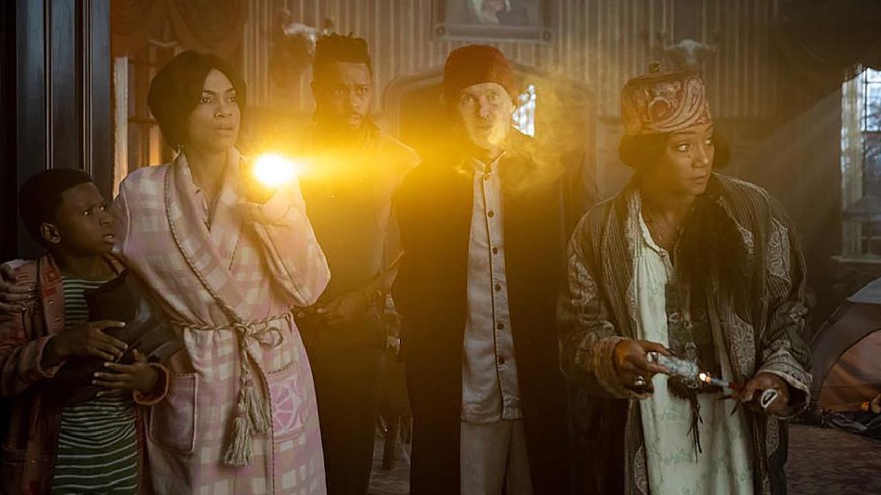 Ulasan Haunted Mansion, Perpaduan Kengerian dan Komedi