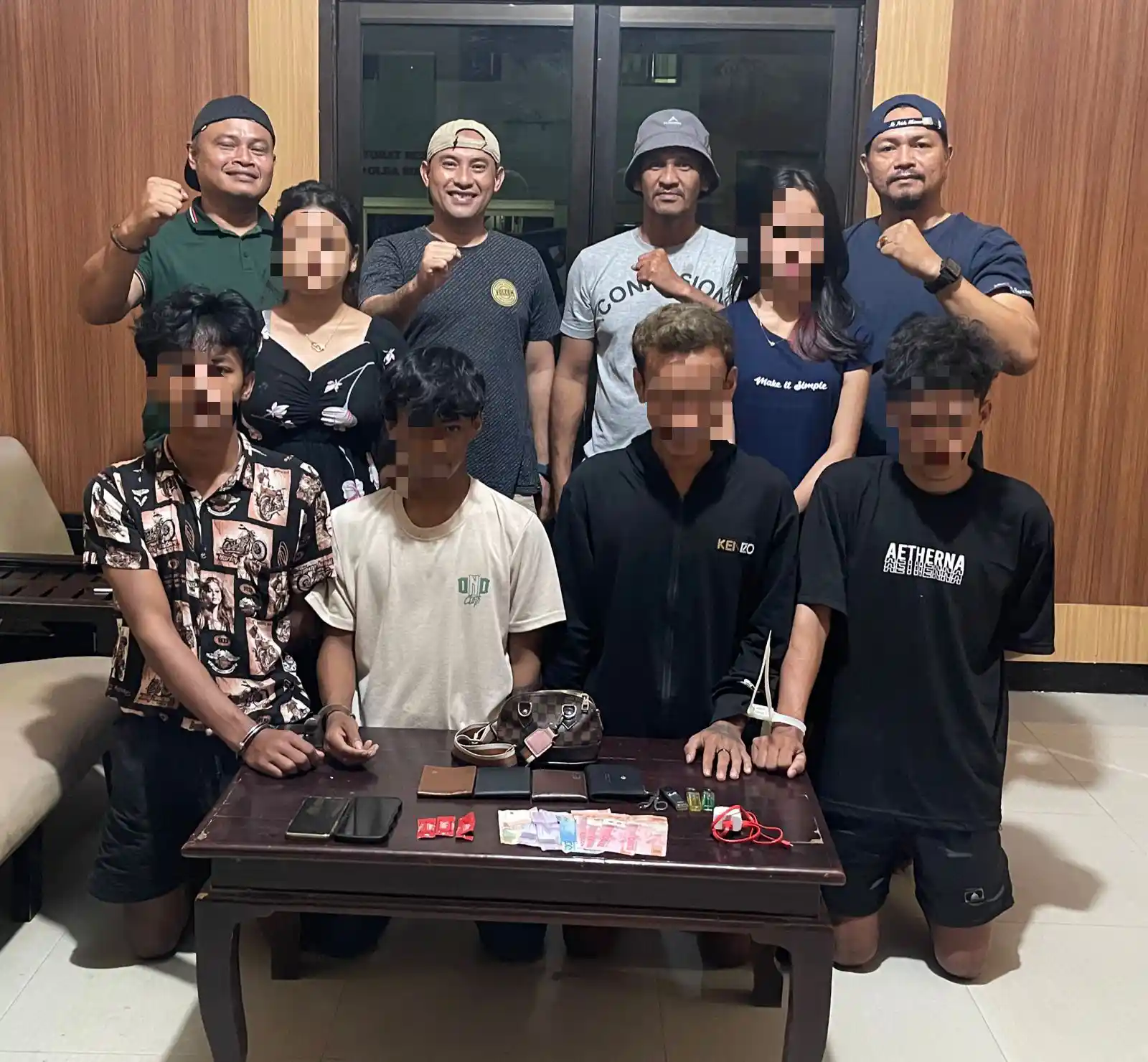 5 Remaja di Kendari Ditangkap Usai Jual Teman Wanita, Diamankan beserta Kondom dan Uang Tunai