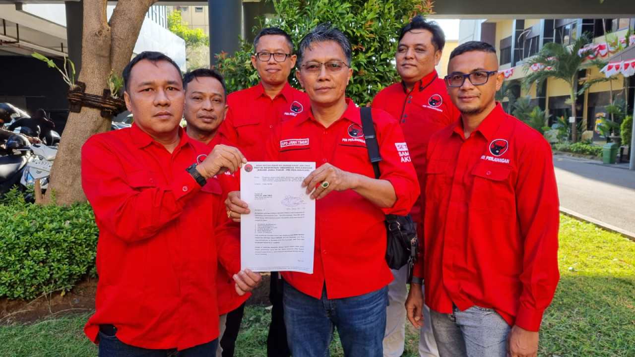 Dinilai Hina Presiden, PDIP Jawa Timur Lapor Rocky Gerung ke Polisi