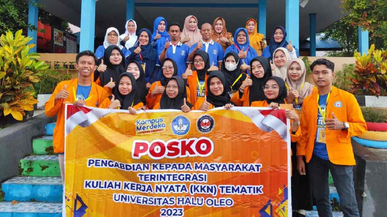 Mahasiswa KKN Tematik UHO Kendari Bakal Sulap Pekarangan Rumah Warga Kadia jadi Tanaman Obat