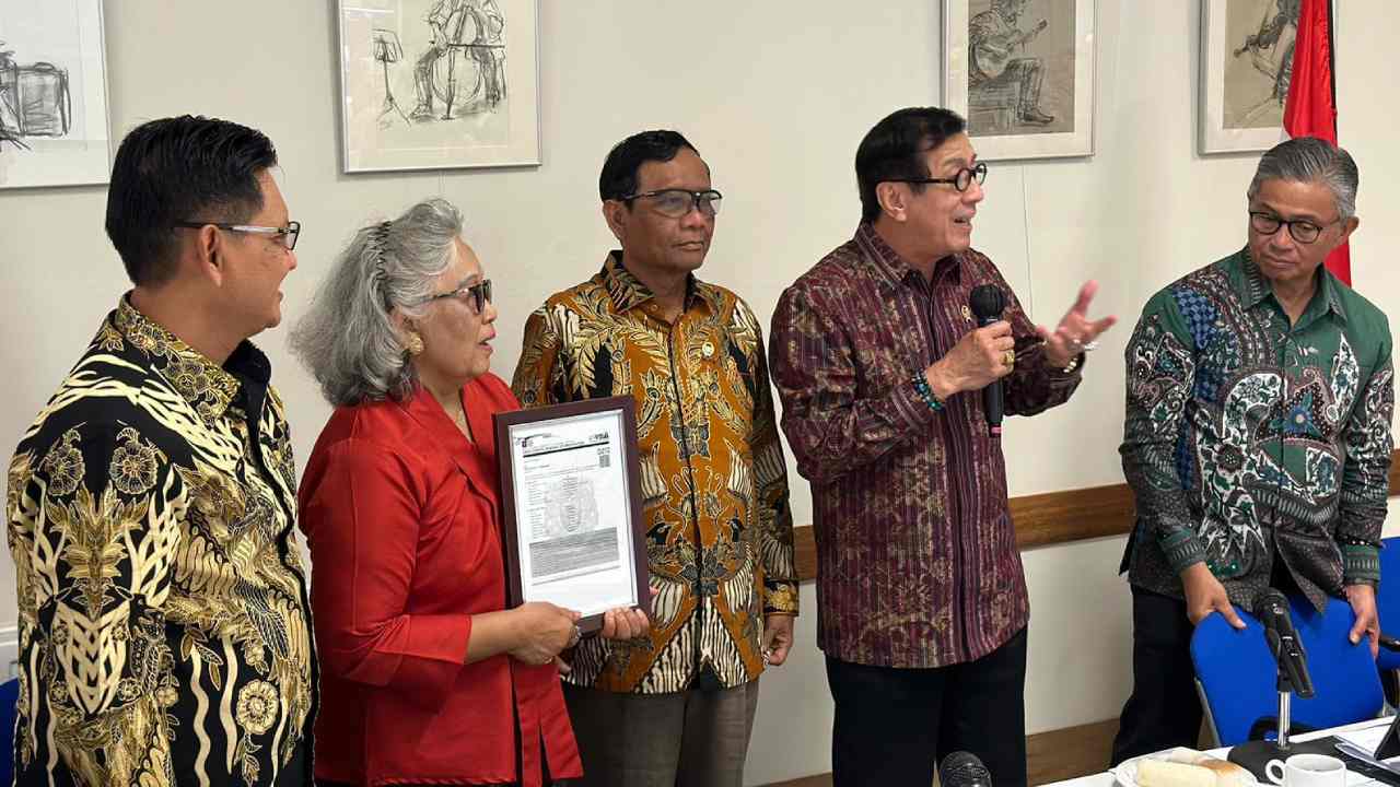 Menkopolhukam dan Menkumham Bahas Cara Ubah Status WNI dengan Eks MAHID di Belanda