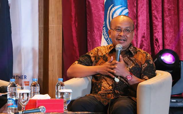 Sosok Maman Suherman, Jurnalis yang Kini Jadi Penulis dan Pegiat Literasi Nasional