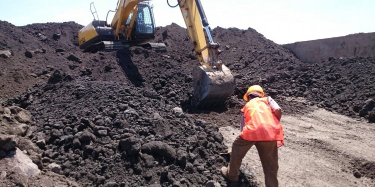 Stop Impor, 10 Paket Jalan Nasional di Indonesia Gunakan Aspal Buton