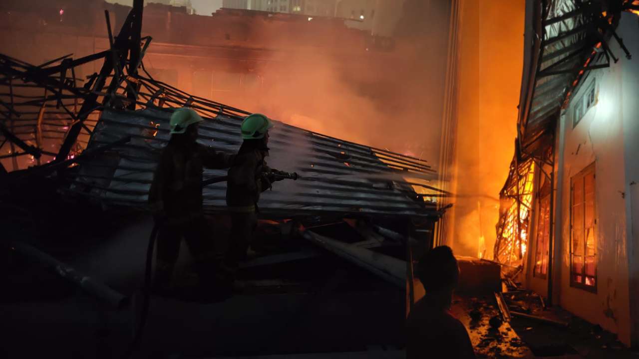 Museum Nasional Indonesia Terbakar, Koleksi Benda Bersejarah Hangus