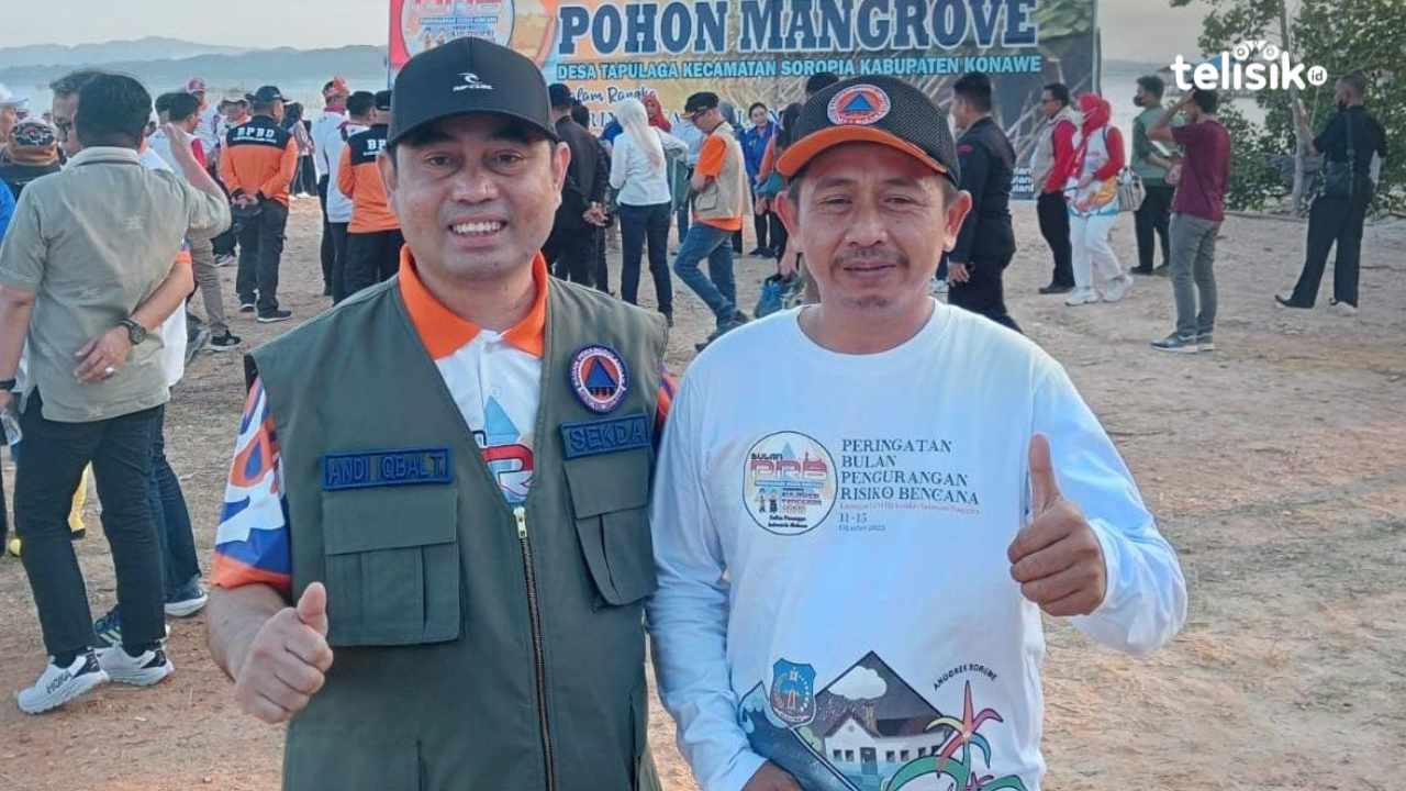 Ikut Tanam Mangrove di Bulan Pengurangan Risiko Bencana, Ini Pesan Sekda Kolaka Timur