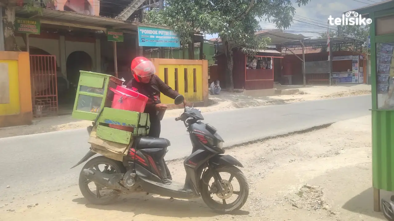 Kisah Penjual Es Tong-Tong Keliling, Banting Tulang Penuhi Kebutuhan Keluarga