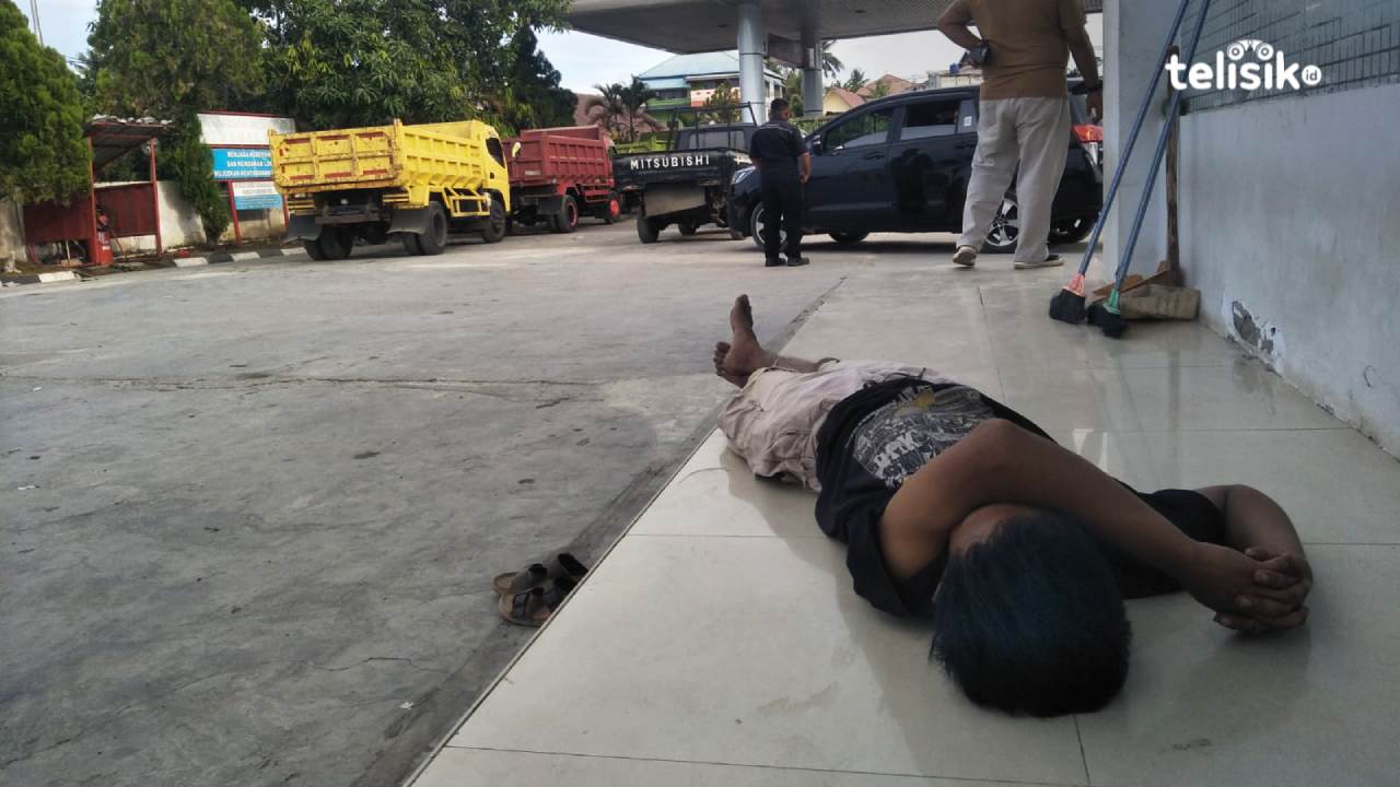 Sopir Truk Terpaksa Menginap di Pelataran SPBU Puuwatu Demi Dapat Solar Subsidi