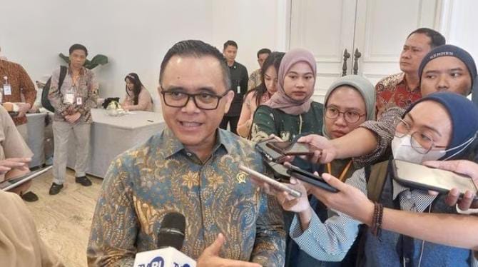 Buat Aturan Baru, Pemerintah Bakal Siapkan Guru Non Sarjana jadi ASN