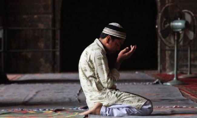 Ciri-Ciri Orang yang Dimuliakan Allah SWT Menurut Al-Qur'an