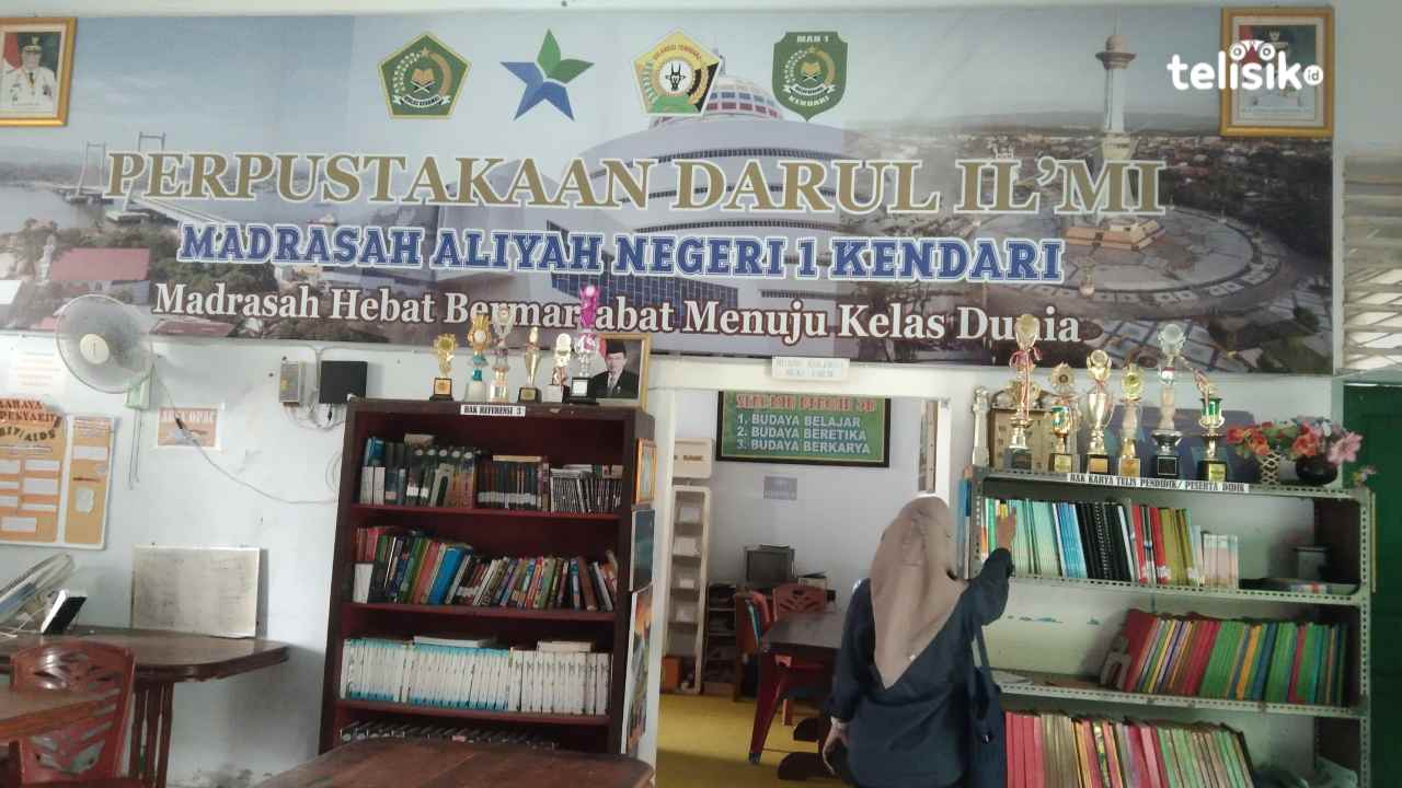 Literasi Baca Perpustakaan Darul Ilmi MAN 1 Kendari Upaya Tingkatkan Kemampuan Siswa