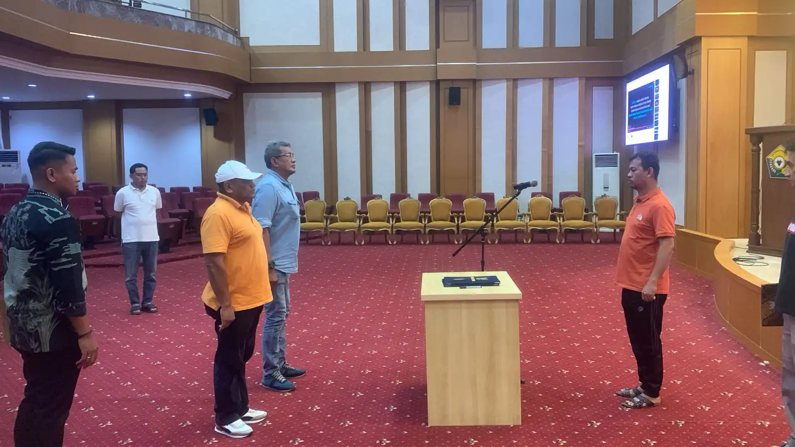 Pelantikan Mendadak Pj Bupati Muna Barat dan Pj Wali Kota Kendari