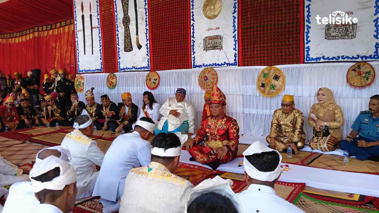 Pj Gubernur Sulawesi Tenggara dan Pj Bupati Konawe Terima Gelar dari LAT