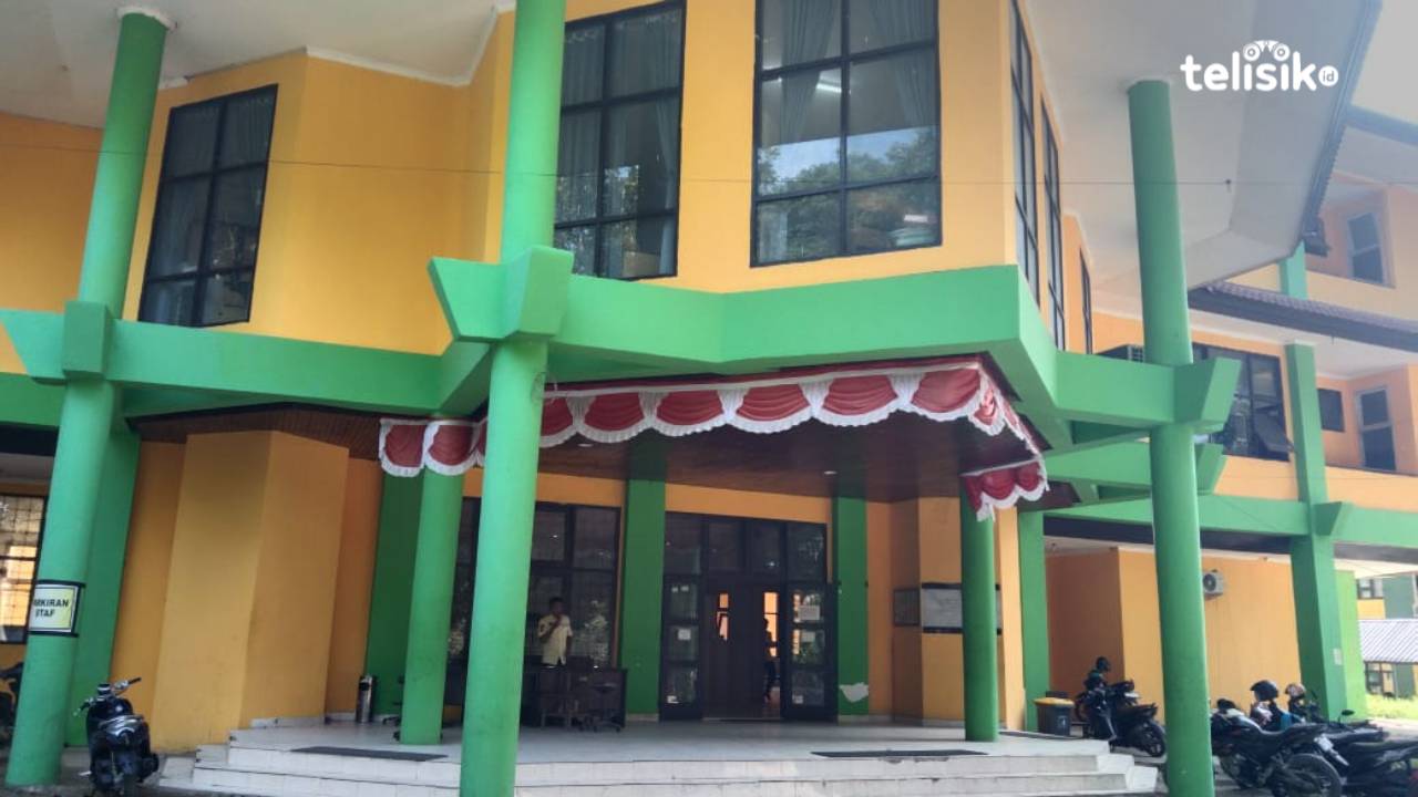 Diprotes Pengunjung, Pelayanan Perpustakaan Universitas Halu Oleo Dinilai Buruk