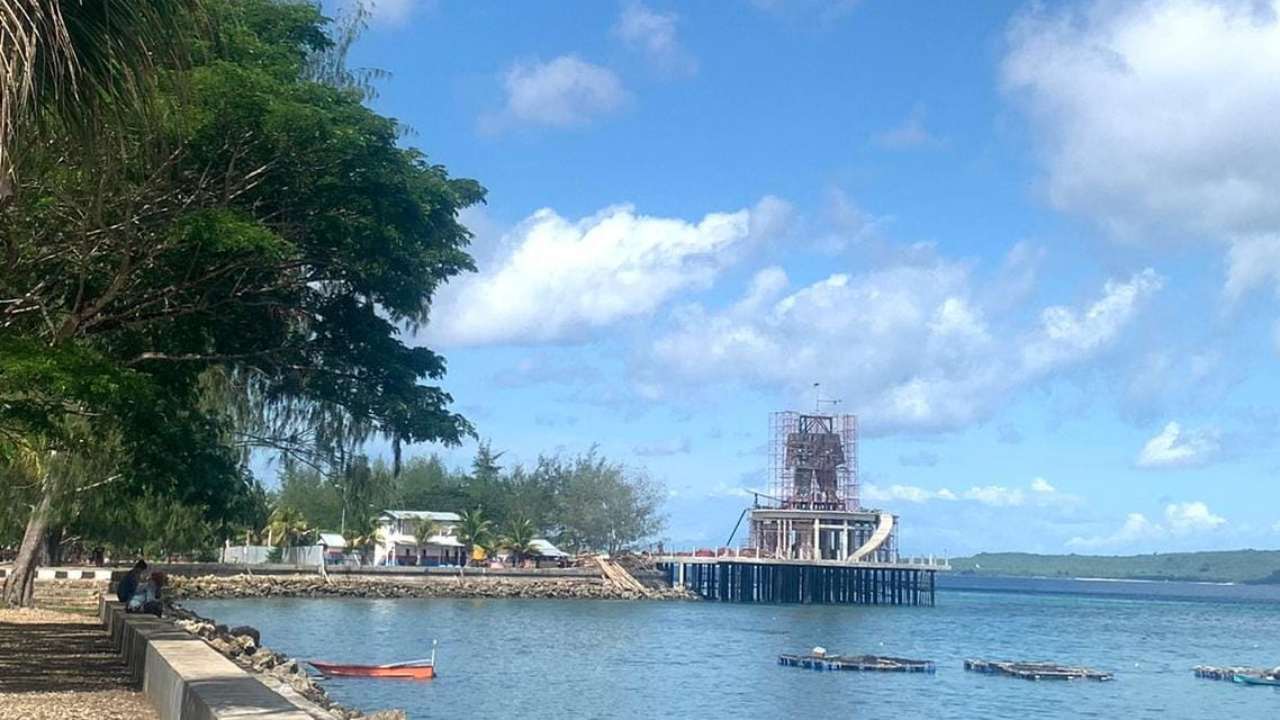 Setahun Lebih, Pembangunan Patung Oputa Yi Koo di Baubau Baru Terbangun Kakinya