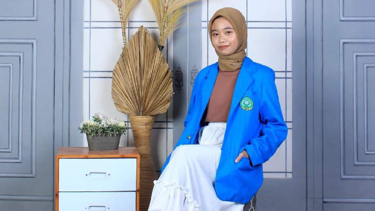 Meski Yatim Piatu, Mahasiswi di Kendari Ini Tetap Tuai Prestasi Nasional