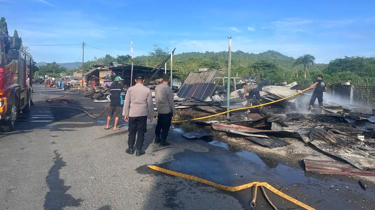 6 Kios di Pasar Buah Konawe Ludes Terbakar, Kerugian Capai Ratusan Juta Rupiah