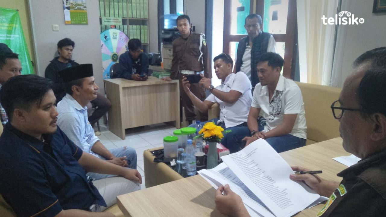 Massa Desak Pj Gubernur Sultra Transparan Terkait Dana CSR Pertambangan