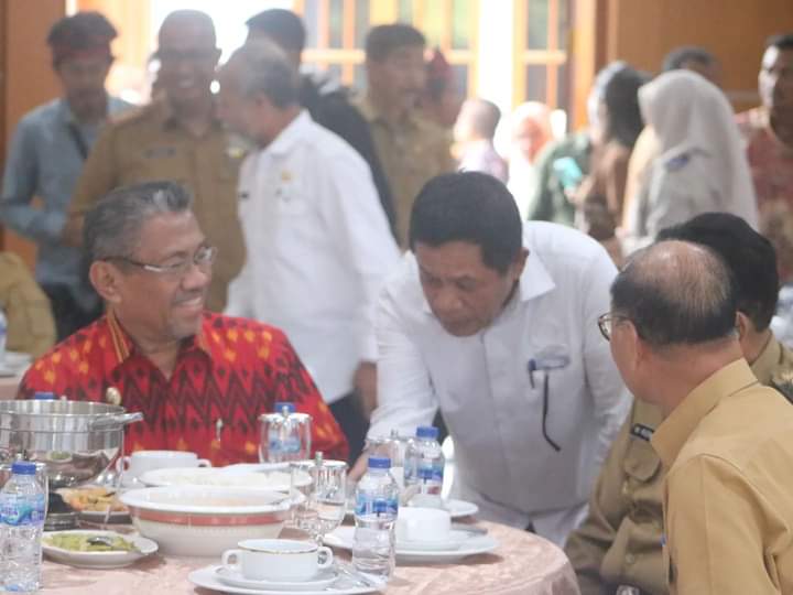 Oprasional Camat dan Lurah Dinaikkan, Kades di Muna Dapat Tunjangan