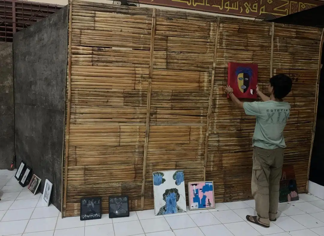 Perupa Kendari Gelar Pameran, Kumpulan Anak Muda yang Resah