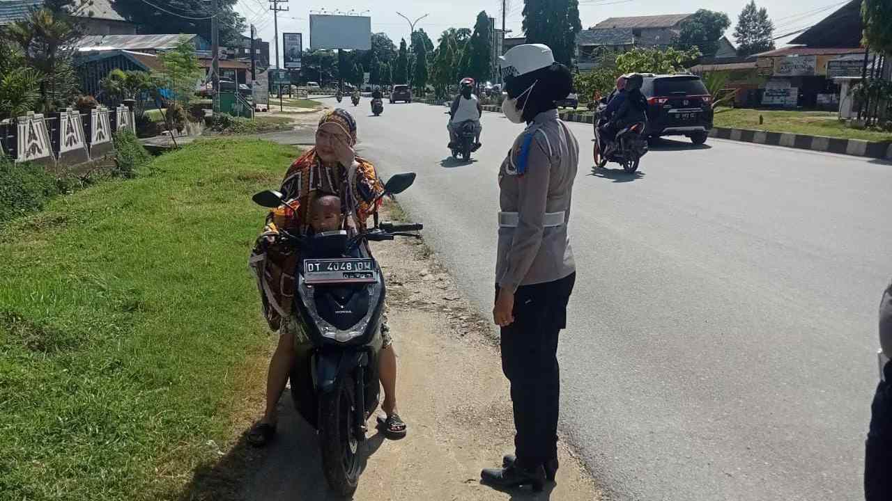 Satgas Gakkum Ops Keselamatan Anoa 2024 Tindak Pengendara Lawan Arus