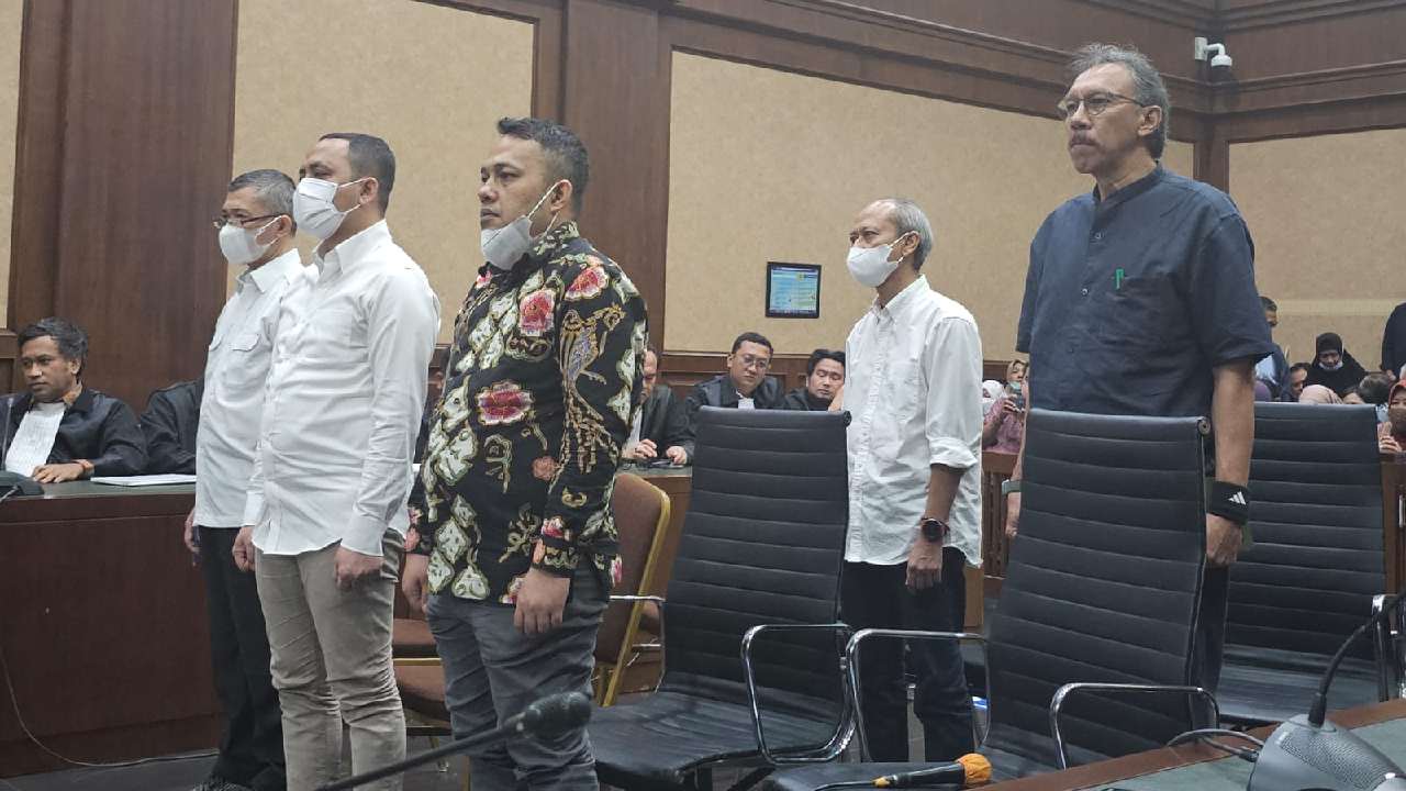 Ketuk Palu Tuntutan Delapan Terdakwa Kasus Korupsi Blok Mandiodo