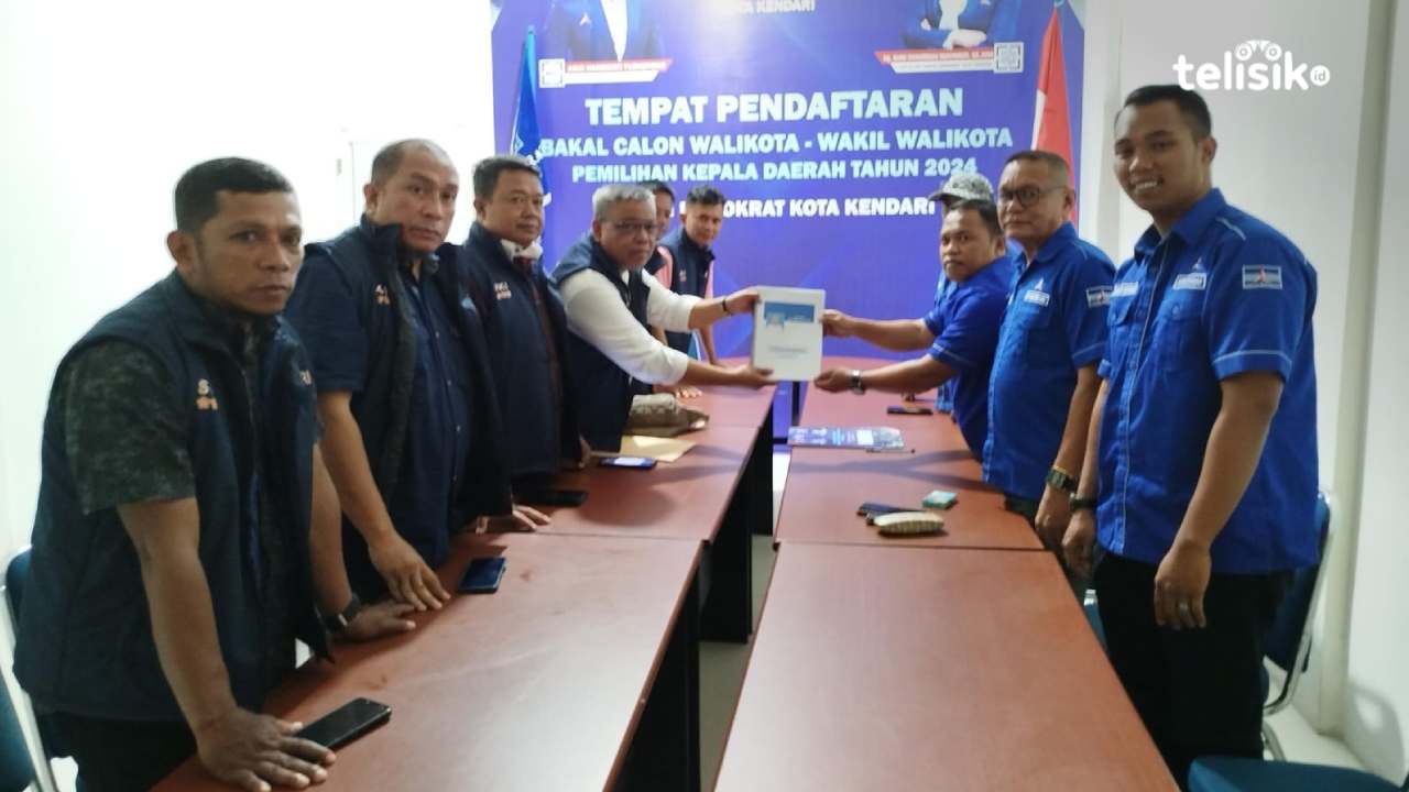 Siska Karina Imran Kembalikan Formulir di Partai Demokrat