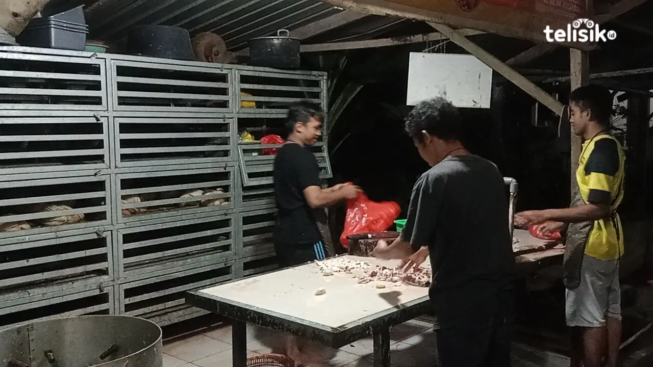 Luar Biasa, Mahasiswa UHO Kendari Raup Untung Puluhan Juta Rupiah karena Buka Usaha Ini