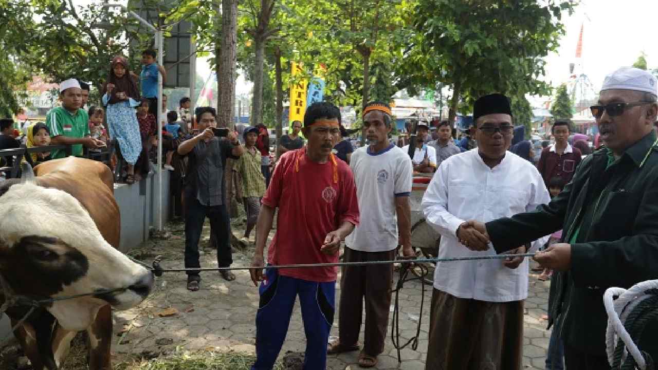 3 Amalan yang Dianjurkan dan Keutamaan Bulan Dzulhijjah