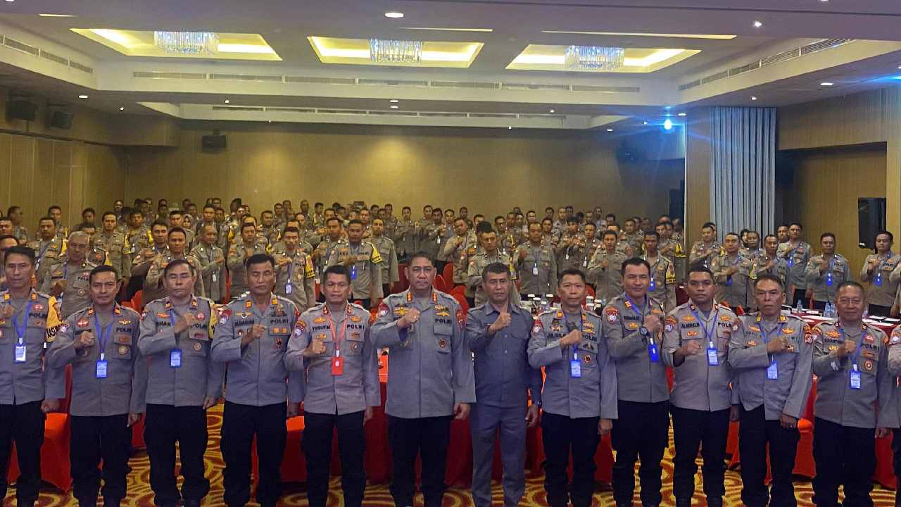 Binmas Polda Sulawesi Tenggara Antisipasi Gangguan Kamtibmas dan Tantangan Global