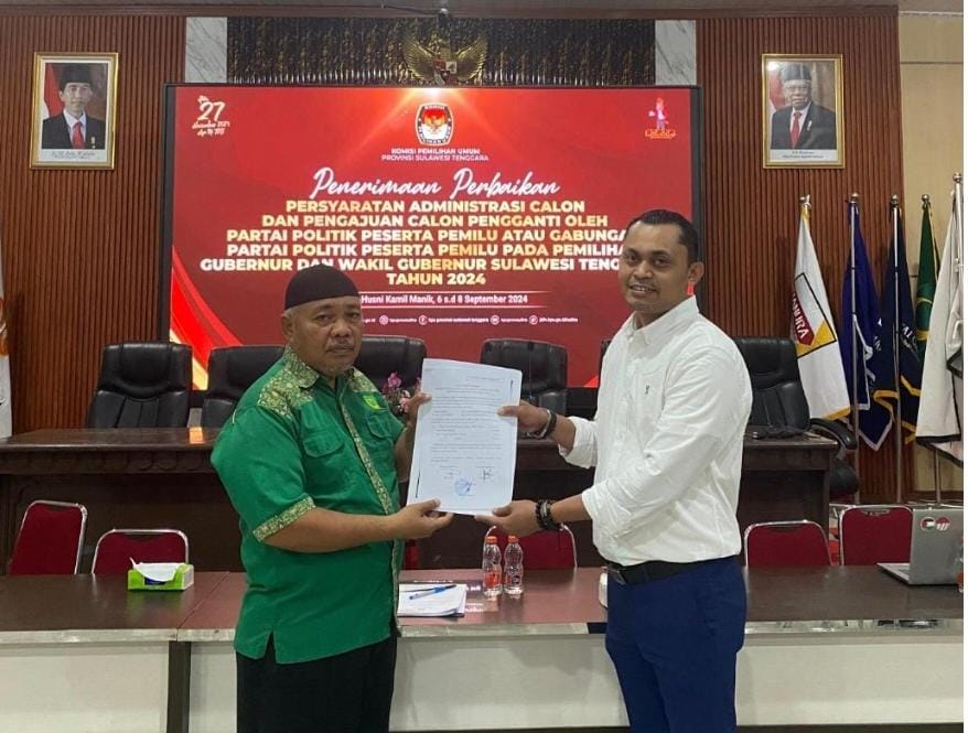 Empat Bapaslon Gubernur Sultra Kembalikan Berkas Perbaikan Administrasi Pendaftaran