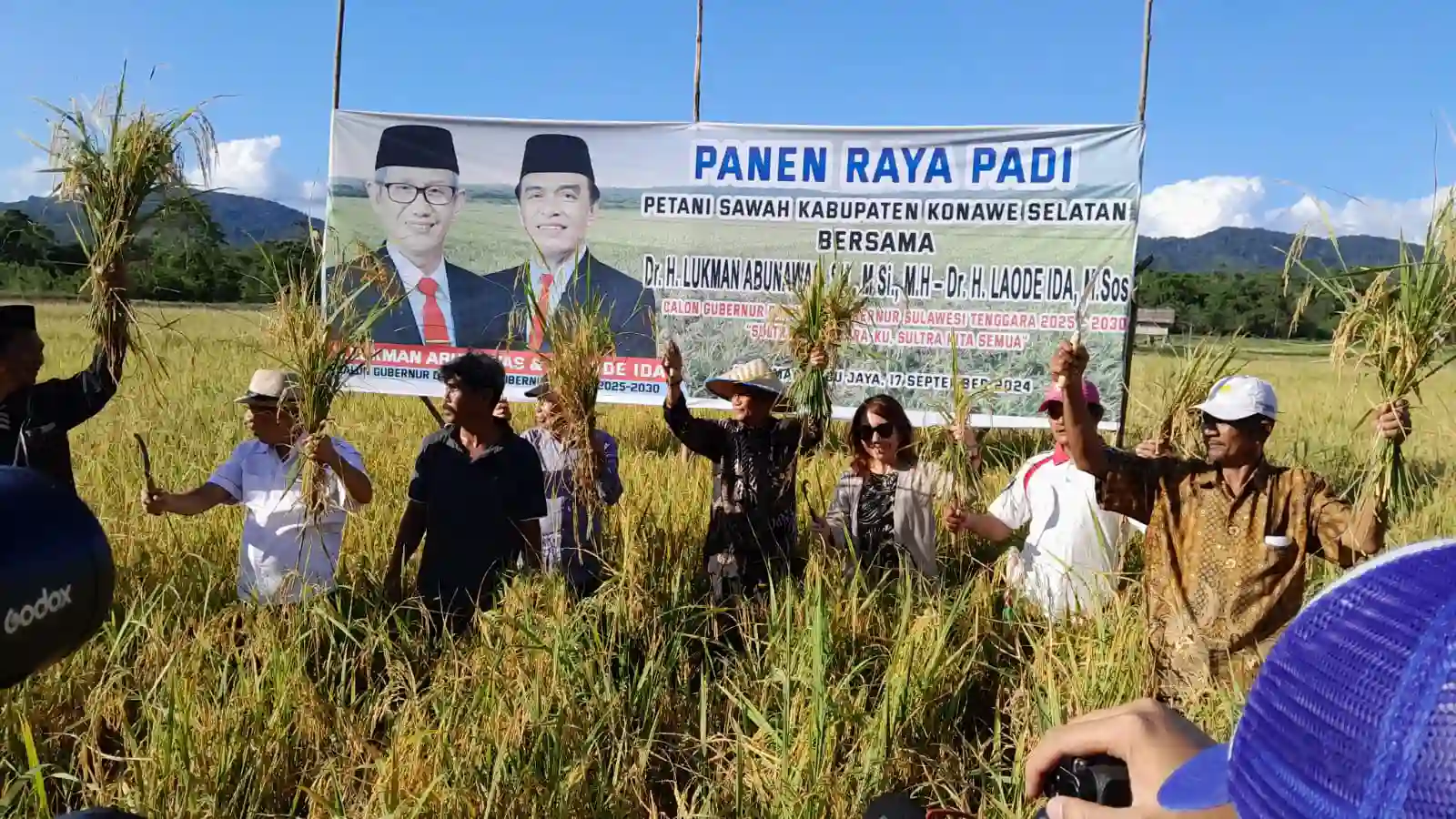 Hadiri Panen Raya di Konawe Selatan, Lukman Abunawas Janji Sejahterakan Petani