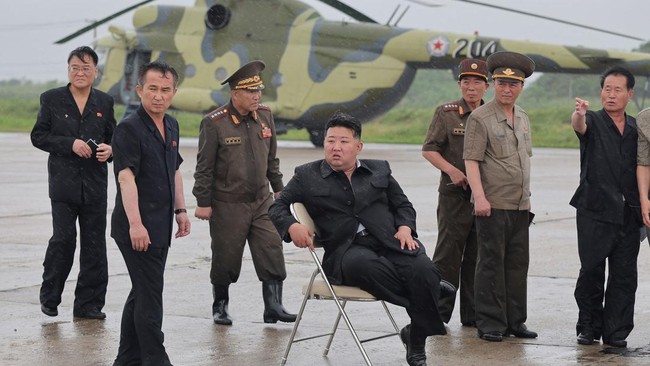 Imbas Gagal Atasi Banjir, 30 Pejabat Tinggi Pemerintahan Ditembak Mati Kim Jong Un